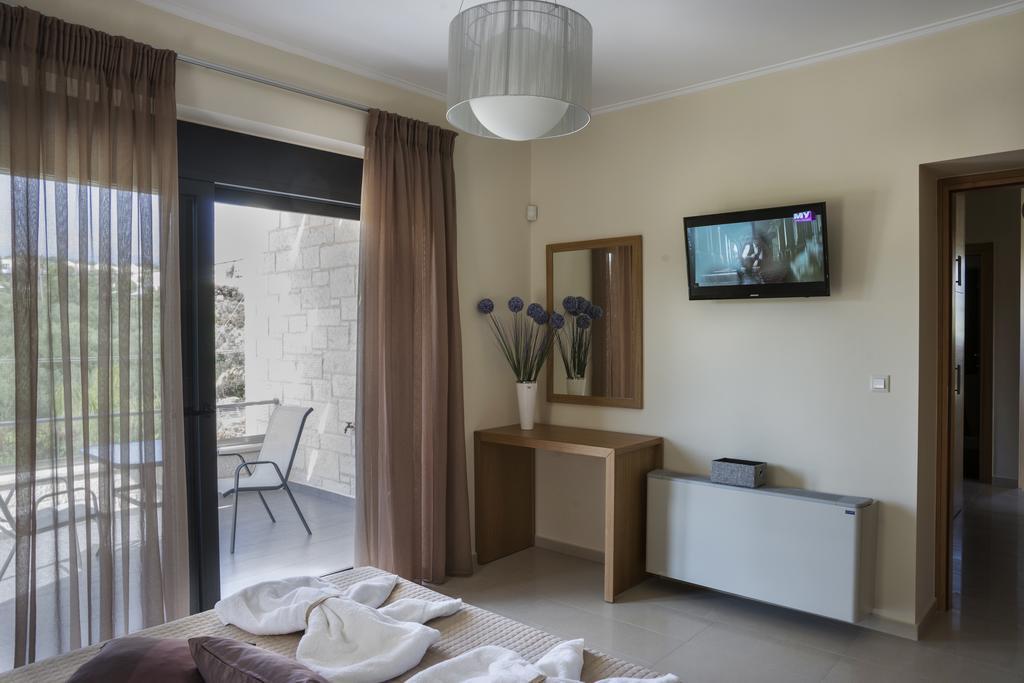 Villa-Azalea Алмирида Номер фото